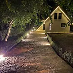 Shore Of Sapanca Cati Lakehouse Villa