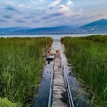 Shore Of Sapanca Cati Lakehouse Kartepe