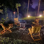Villa Shore Of Sapanca Cati Lakehouse *
