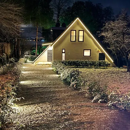 Villa Shore Of Sapanca Cati Lakehouse Kartepe