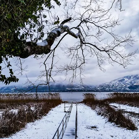 Villa Shore Of Sapanca Cati Lakehouse Kartepe