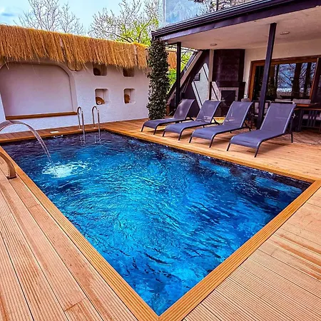 Villa Shore Of Sapanca Cati Lakehouse Kartepe