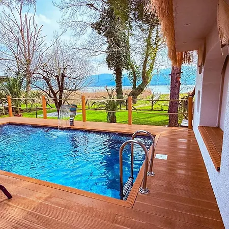 Shore Of Sapanca Cati Lakehouse Villa Kartepe